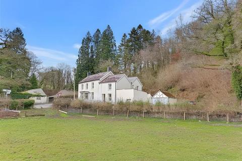 5 bedroom property with land for sale, Troed Y Rhiw, Llandysul, Ceredigion, SA44 4PA