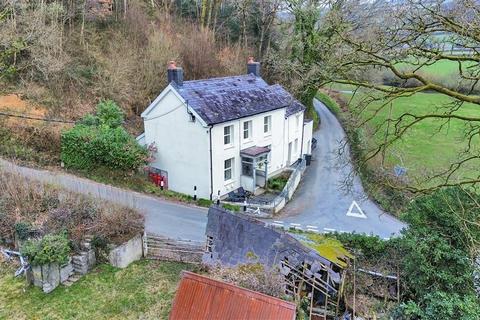 5 bedroom property with land for sale, Troed Y Rhiw, Llandysul, Ceredigion, SA44 4PA