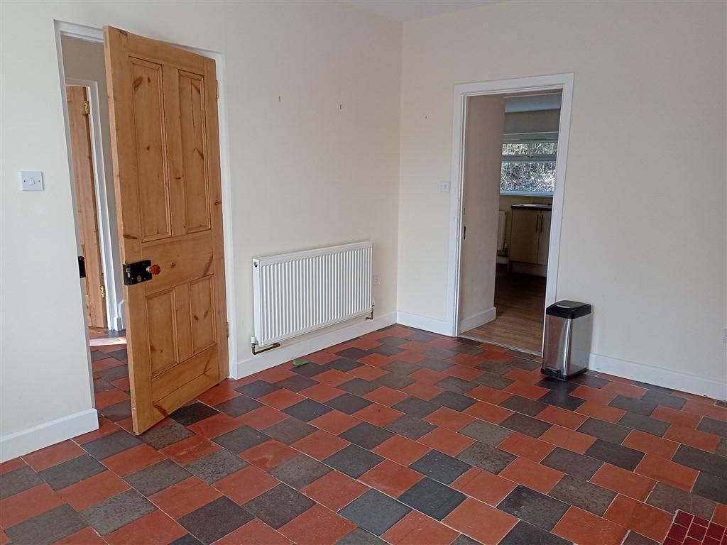 Troedyrhiw 1 - Dining Room