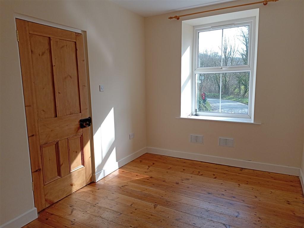 Troedyrhiw 1 - Lounge