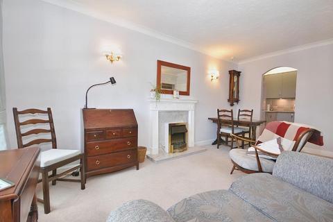 1 bedroom apartment for sale, Bowland Court, Clitheroe, Lancashire, BB7 1AS