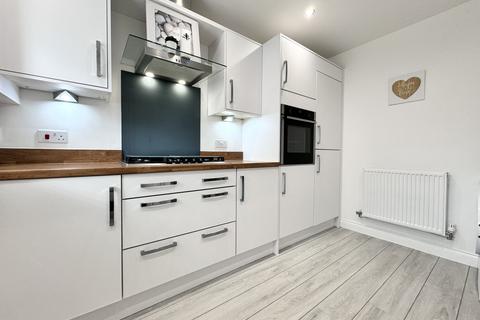 118 Y Dolydd, Cwmdare, Aberdare, CF44 8EQ