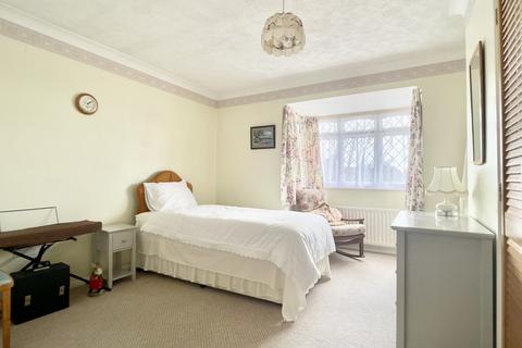 4 Langworth Close, Dartford, DA2 7ET