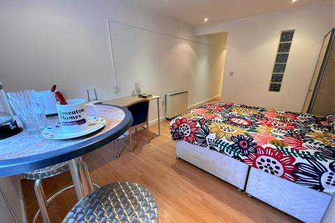 1 bedroom apartment to rent - Pennycomequick, Plymouth PL4