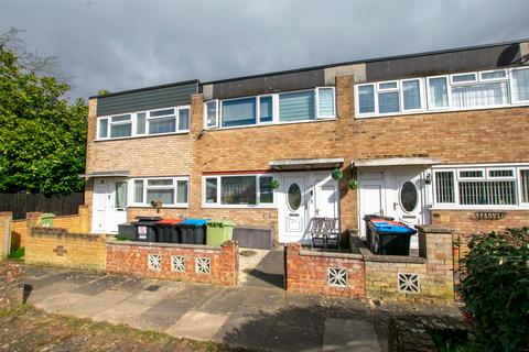 3 bedroom terraced house to rent - Bletchley, Bucks MK2