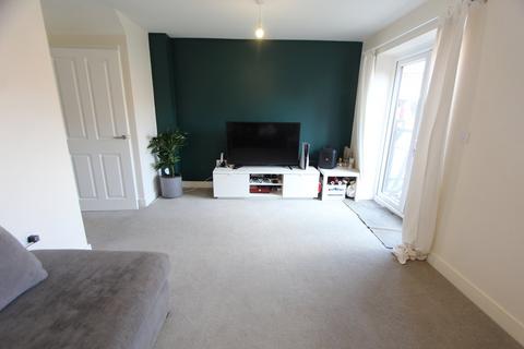 4 Teal Walk, Biddenham, Bedford, MK40 4UD