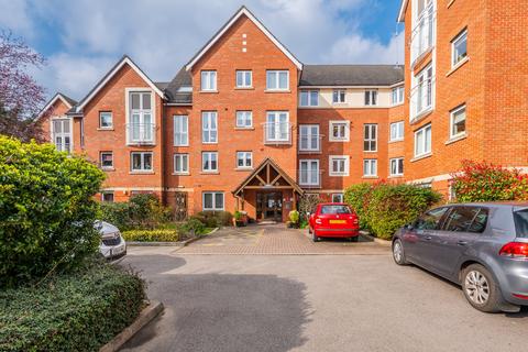 1 bedroom retirement property for sale, Hathaway Court, Alcester Road, Stratford-upon-Avon, Warwickshire, CV37