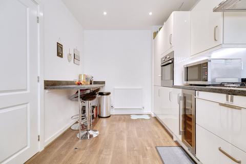 15 Haven Road, Rainham, RM13 9GQ