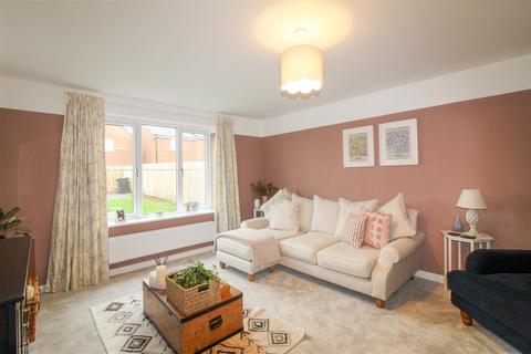 4 bedroom house for sale, Chaffinch Drive, Bedale