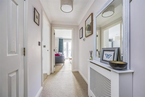 2 bedroom flat for sale, Knyveton Road, Bournemouth