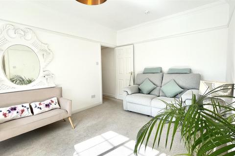 2 bedroom apartment for sale - Sea Road, Boscombe, Bournemouth