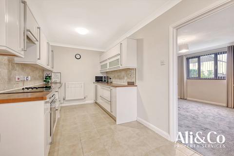 13 Second Avenue, Grays, RM20 3JL