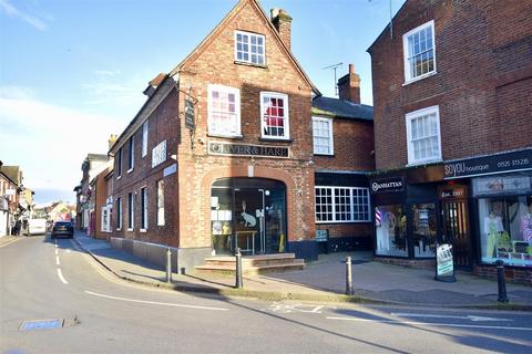 Property for sale, The Roebuck, Hockliffe Street, Leighton Buzzard, LU7 1HJ