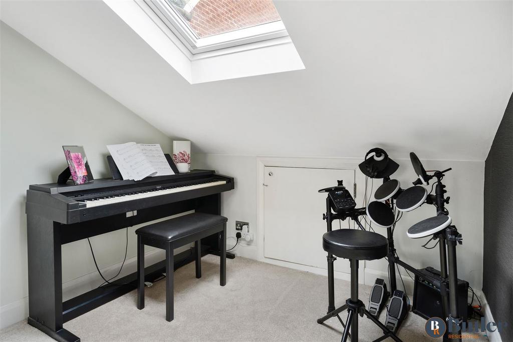 Snug/bedroom