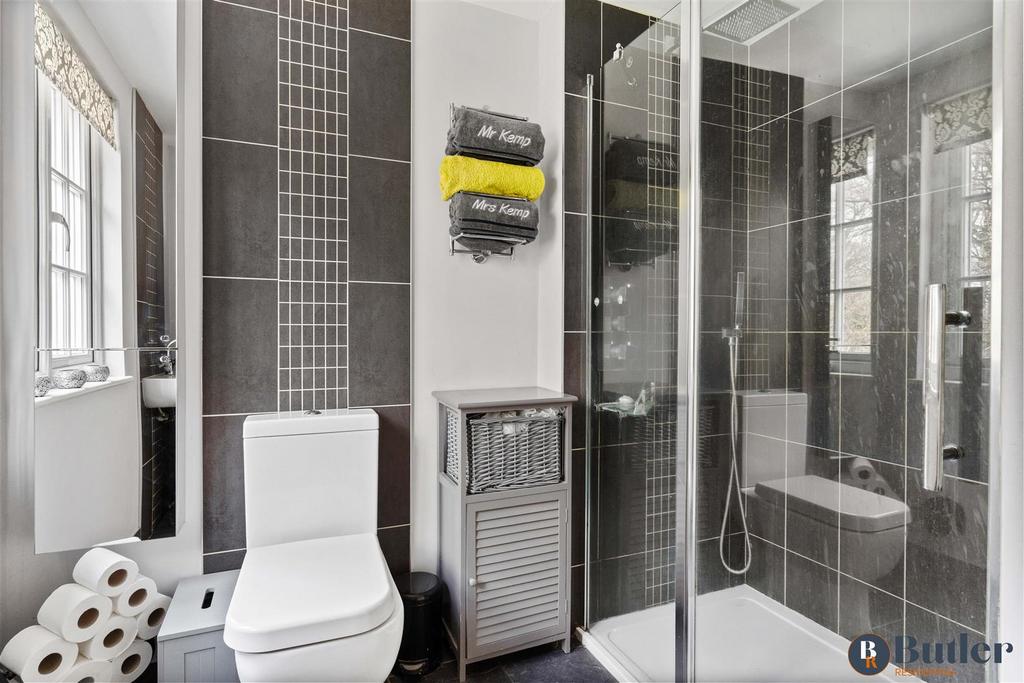 Ensuite