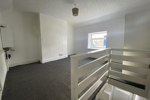 3 Cae Du Bach, Llanelli, SA15 3AQ