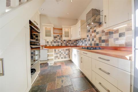 17 Daisy Hill, Rawtenstall, Rossendale, BB4 7RJ