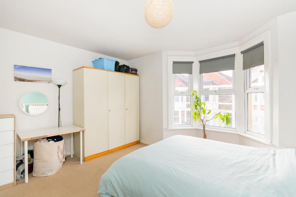2 AR1 BR - Bedroom H.jpg
