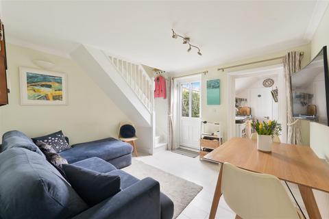 20 Providence Place, Epsom, KT17 4BB