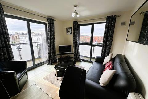 2 bedroom apartment to rent - Millennium Plaza, Cheltenham GL52