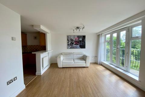 2 bedroom apartment for sale, London Road, Brentford, TW8