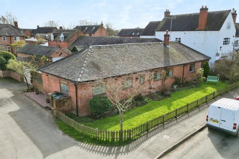 3 bedroom barn conversion for sale, Main Street, Egginton, Derby