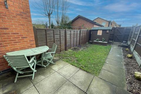 2 bedroom terraced house to rent, Nesfield Close, Alvaston, Derby