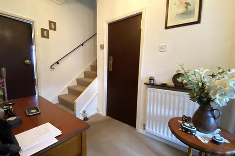 255 Foden Road, Birmingham, B42 2EH