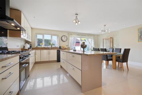 4 bedroom detached house for sale, Cavendish Meads, Sunninghill