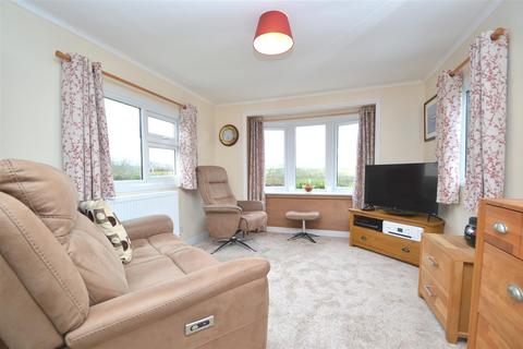 1 bedroom detached bungalow for sale, Folly Lane, East Cowes