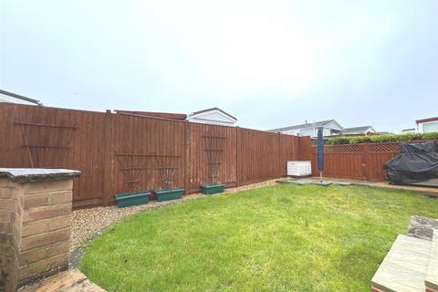 1 bedroom detached bungalow for sale, Folly Lane, East Cowes