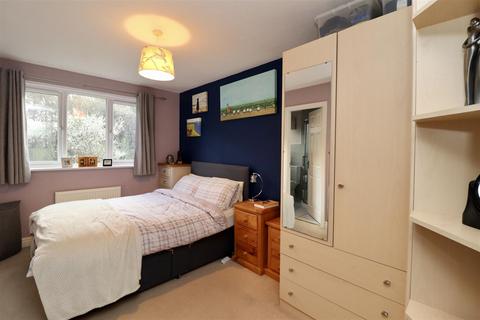 3 bedroom semi-detached house for sale, Dixon Close, Market Weighton, York