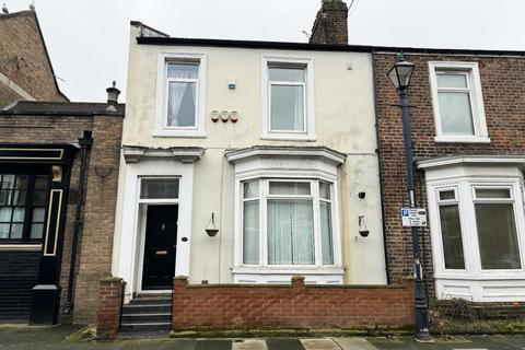5 bedroom flat to rent, Worcester Terrace, Ashbrooke, Sunderland