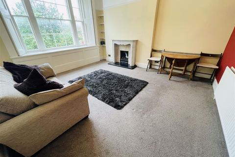 2 bedroom flat to rent, BPC01955 Cotham Road, Cotham, BS6