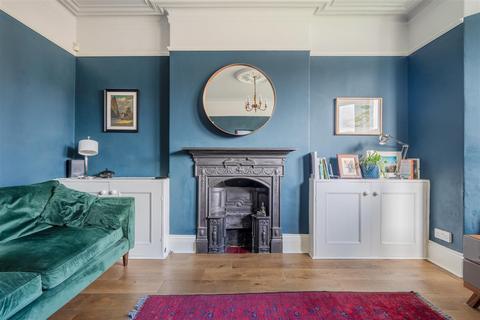 14 Bath Road, Bitton, Bristol, BS30 6HZ