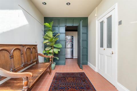 14 Bath Road, Bitton, Bristol, BS30 6HZ