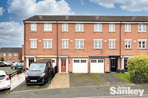 3 bedroom townhouse for sale, Bessemer Drive, Mansfield