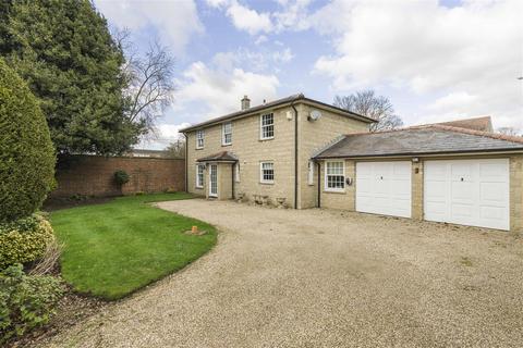 4 bedroom detached house for sale, Queens Avenue, Bicester