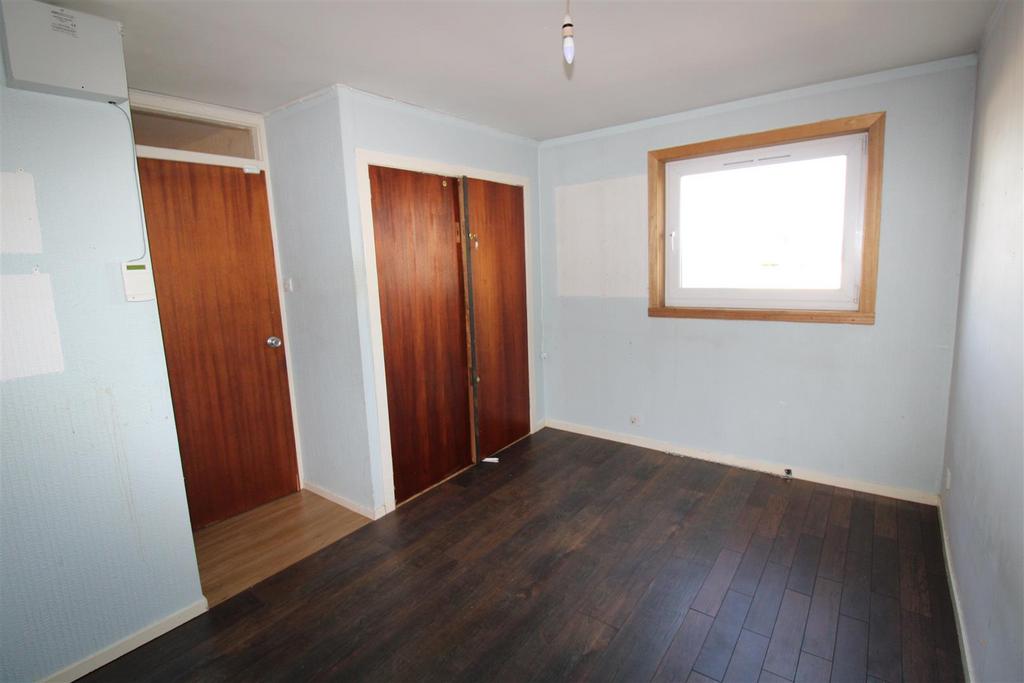 Bedroom two.jpg