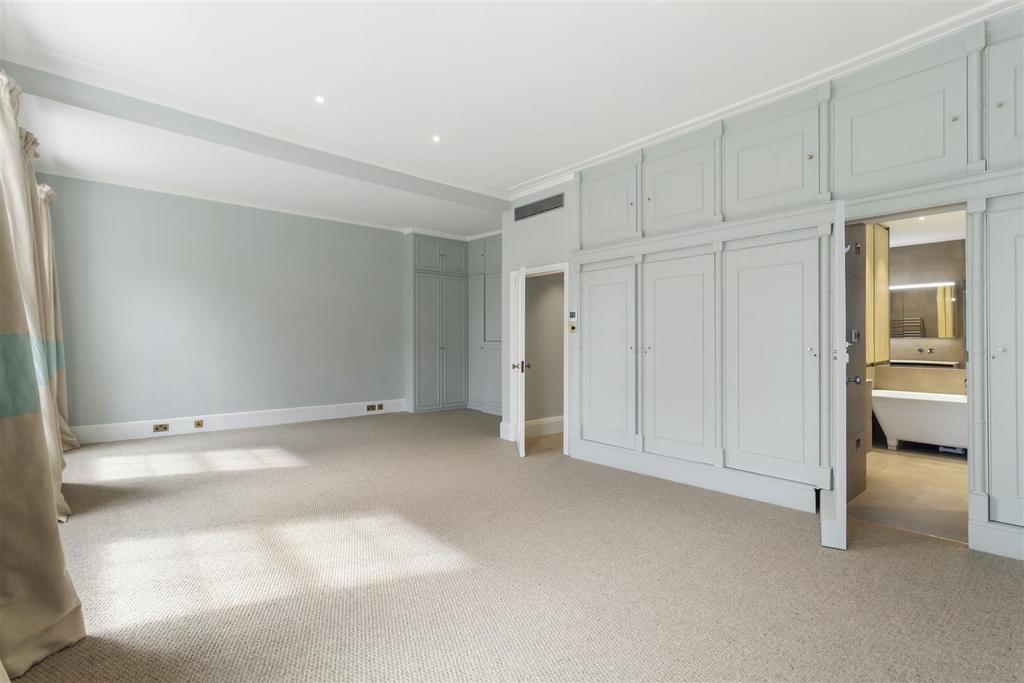 Flat 2, 109 Eaton Square SW1 W 9 AA No Watermark 1.j