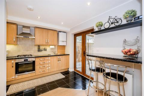 229 Abbotsweld, Harlow, CM18 6TP