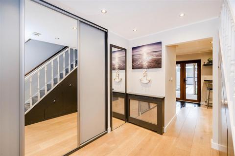 229 Abbotsweld, Harlow, CM18 6TP