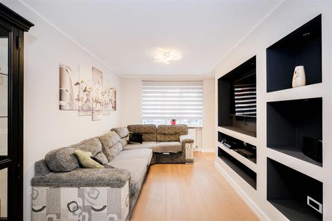 229 Abbotsweld, Harlow, CM18 6TP