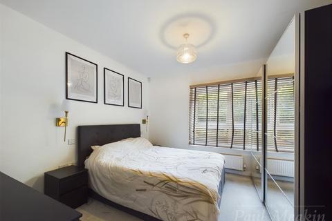 1 bedroom apartment for sale, Selsdon Road, South Croydon