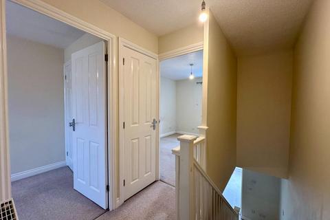 17 Osler Close, Northampton, NN2 8NE