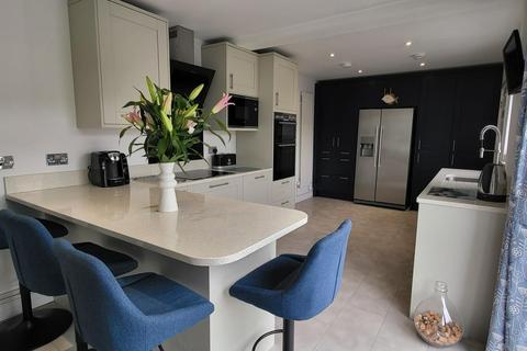 Paradwys Upper Morannedd, Criccieth, LL52 0PP