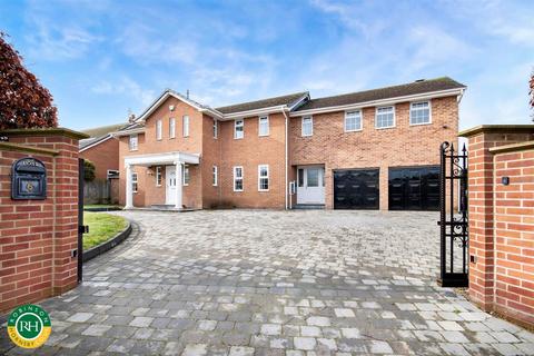6 Alderson Drive, Tickhill, Doncaster, DN11 9HR