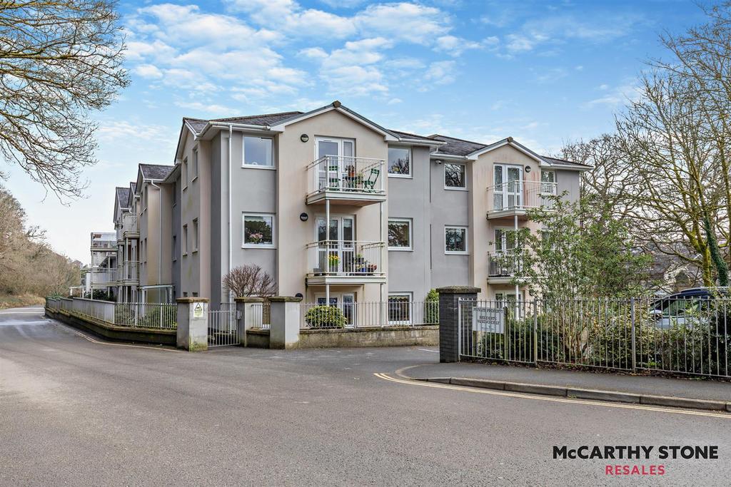 Rivers Edge Court, Oaklands Drive, Okehampton 1 bed apartment for sale