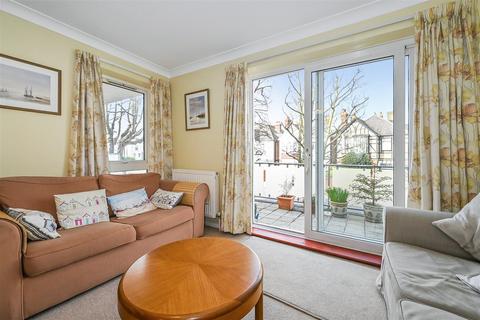 2 bedroom apartment for sale - Craneswater Park, Southsea