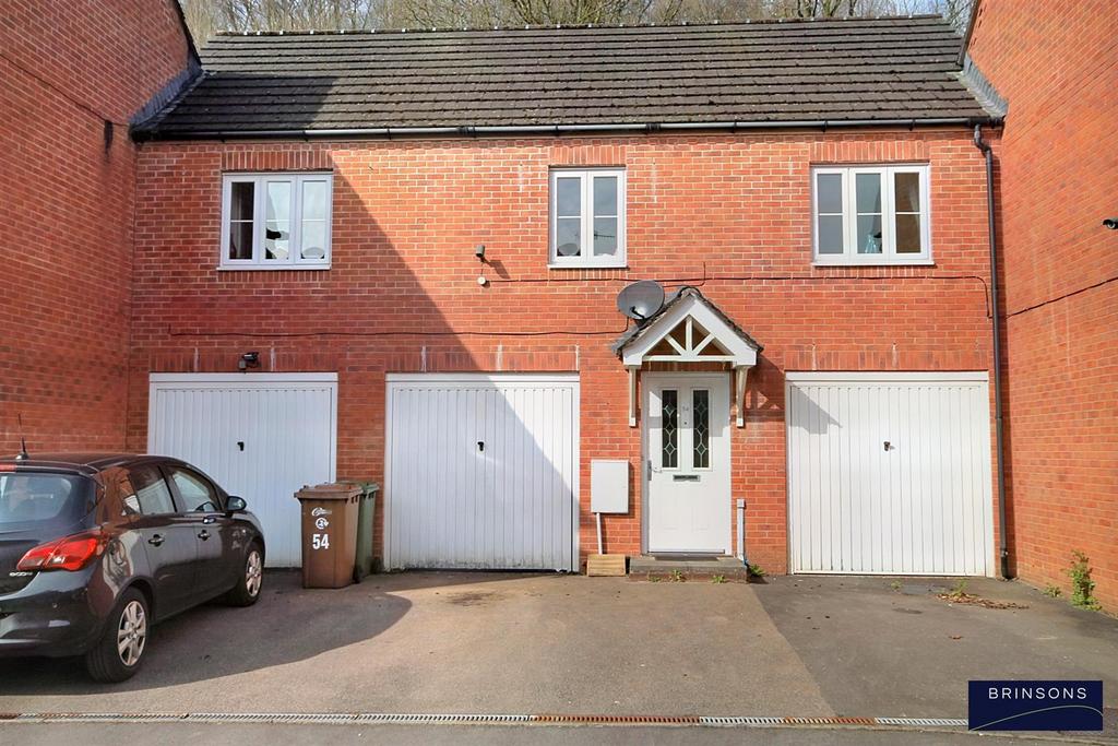 Bluebell View, Llanbradach, Caerphilly 2 bed coach house for sale £